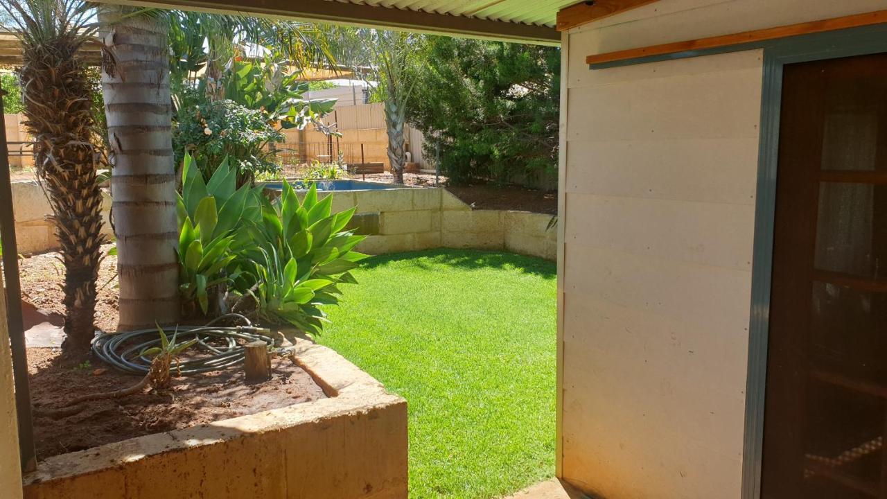 Roseneath Cottage Northam Bagian luar foto